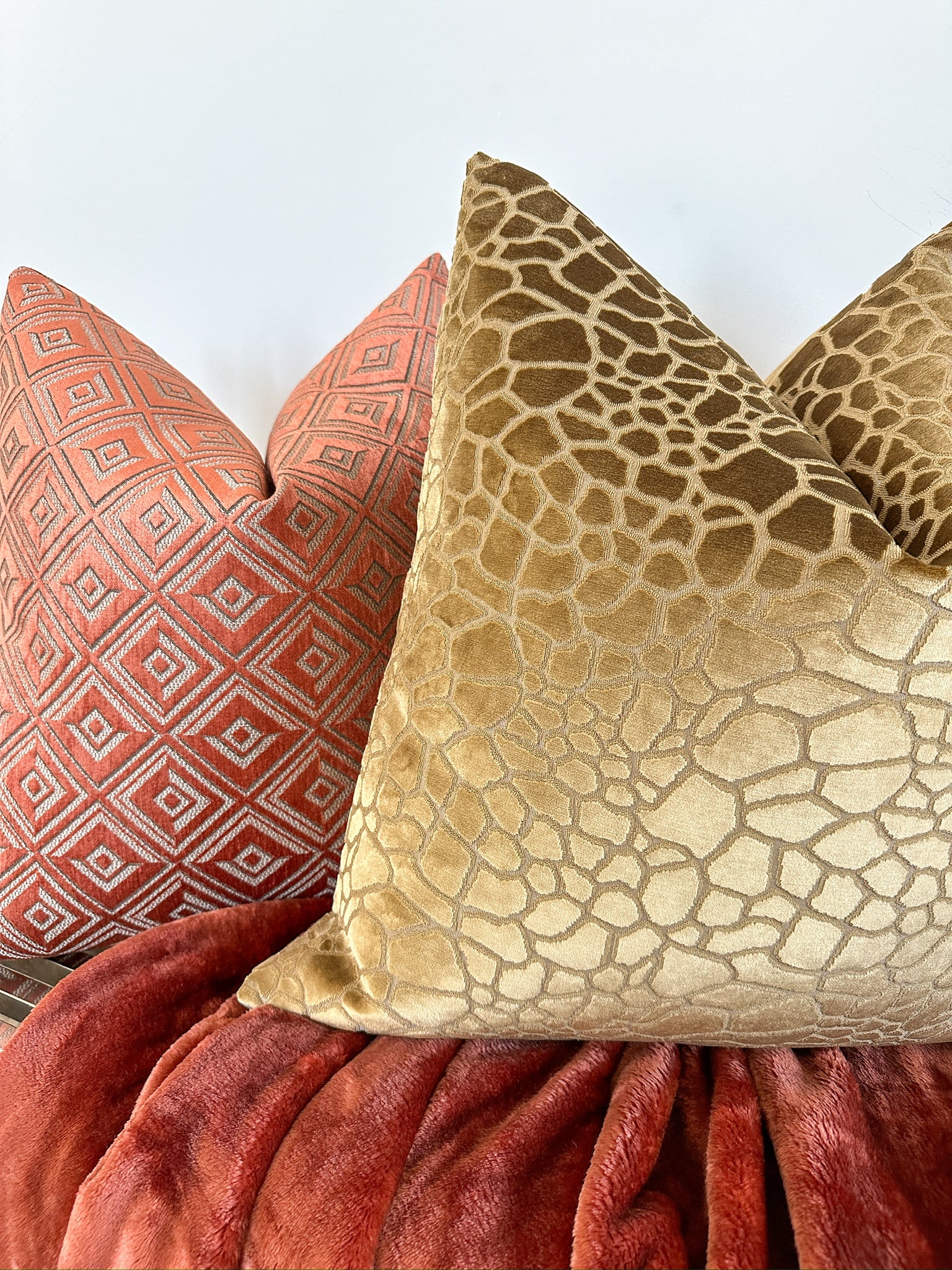 Golden Turtle Pillow Cover Love, Ravin Collection