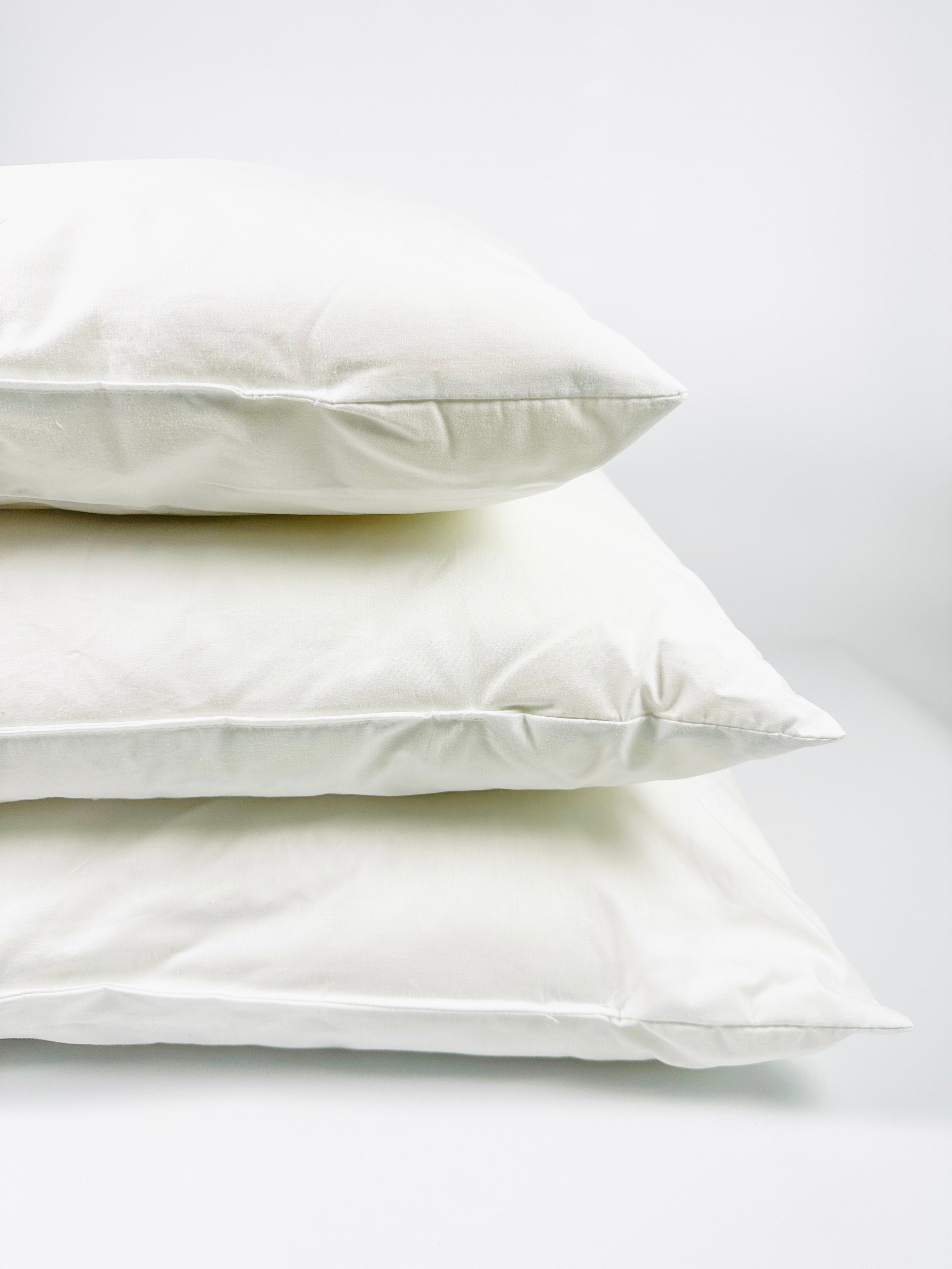 Poly Filled Pillow Insert simple Love, Ravin Collection