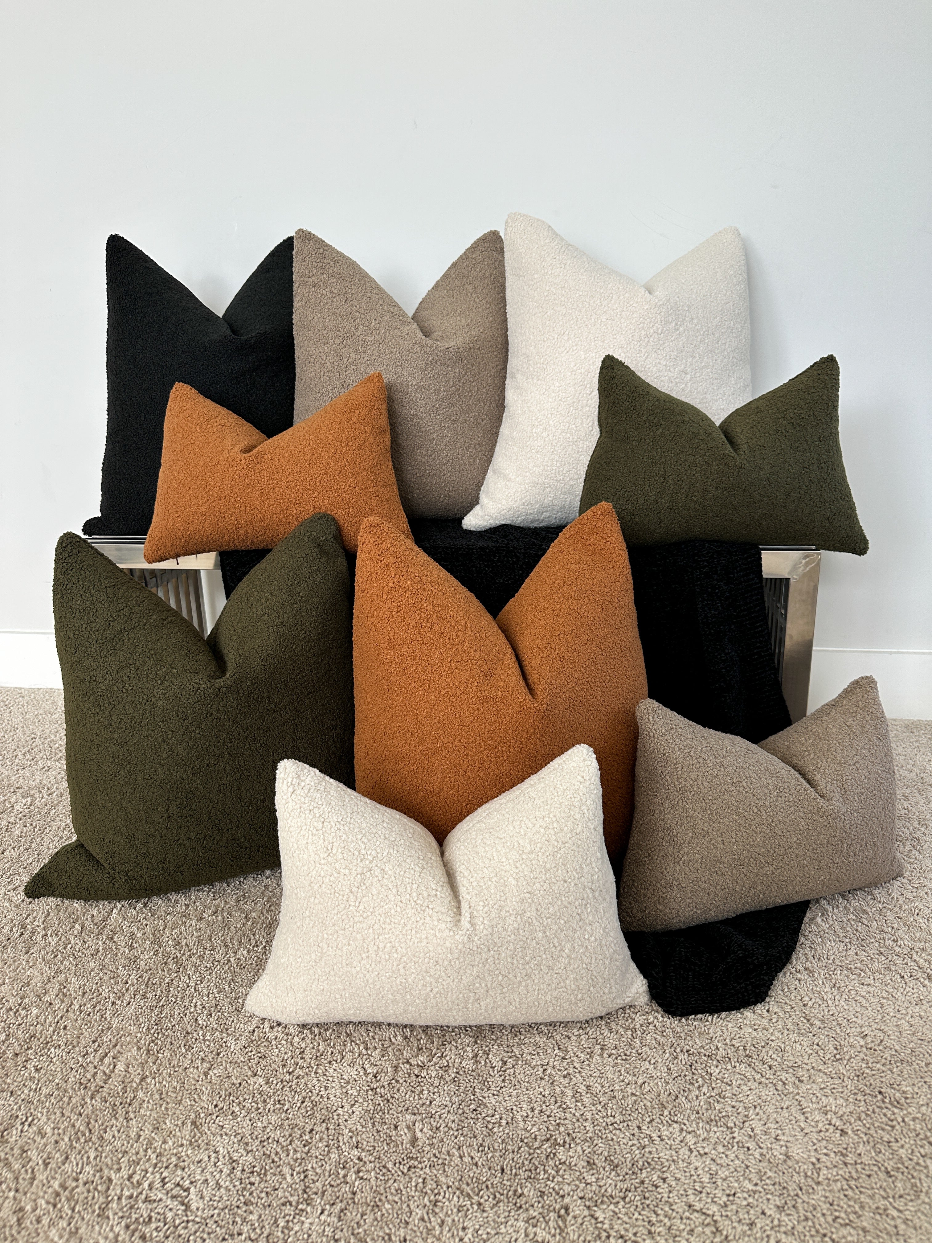 Bone Bouclé Pillow Cover simple Love, Ravin Collection