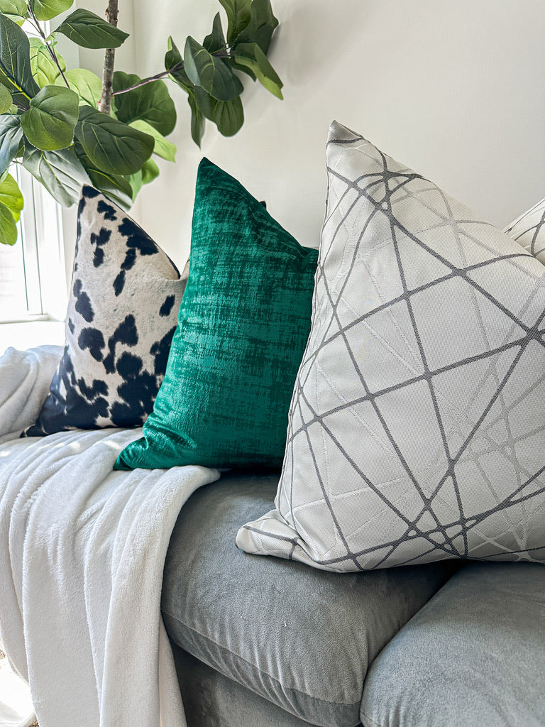 Emerald Noir PIllow Combo Love, Ravin Collection