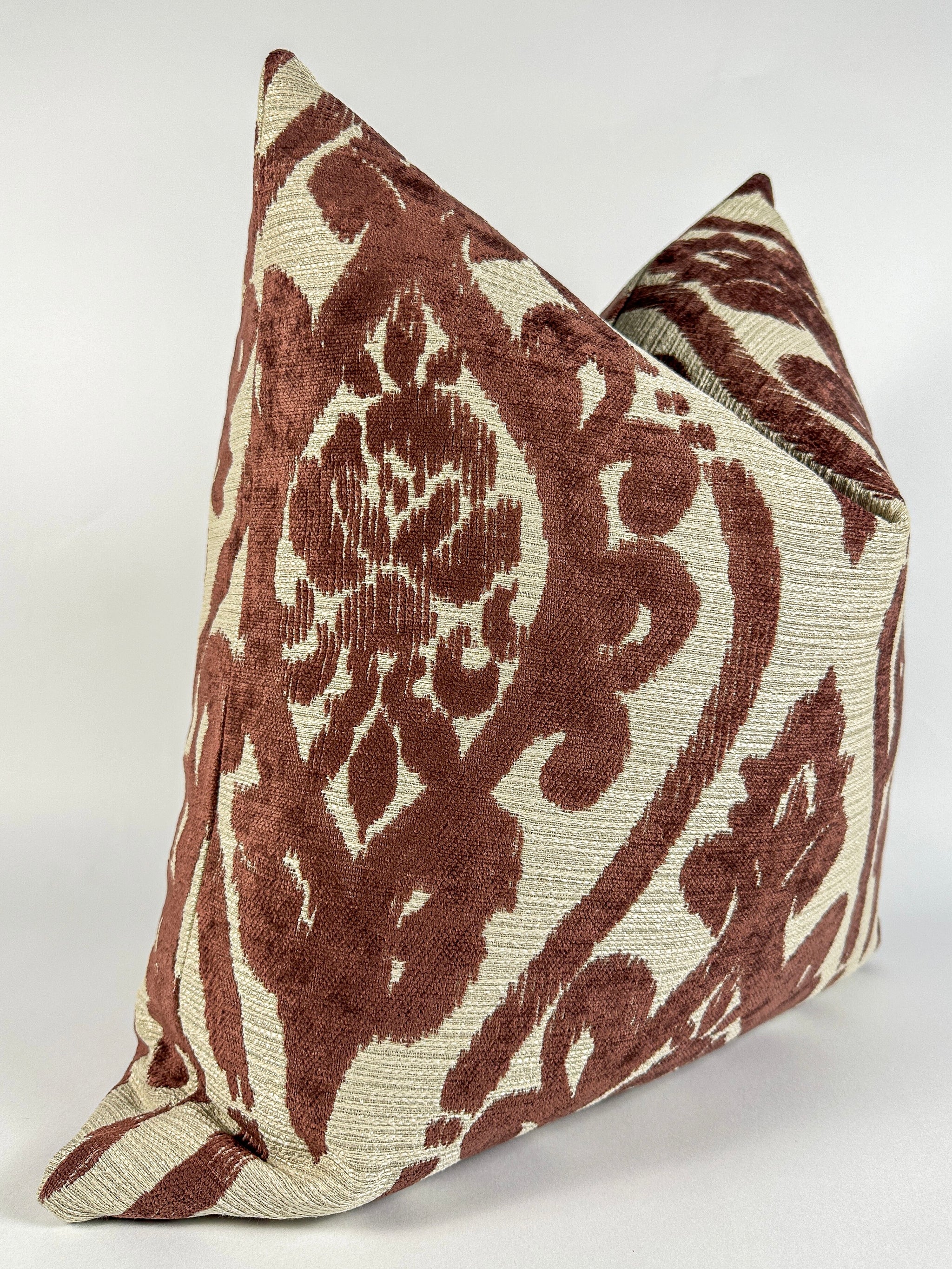 Cranberry colored throw pillows hotsell