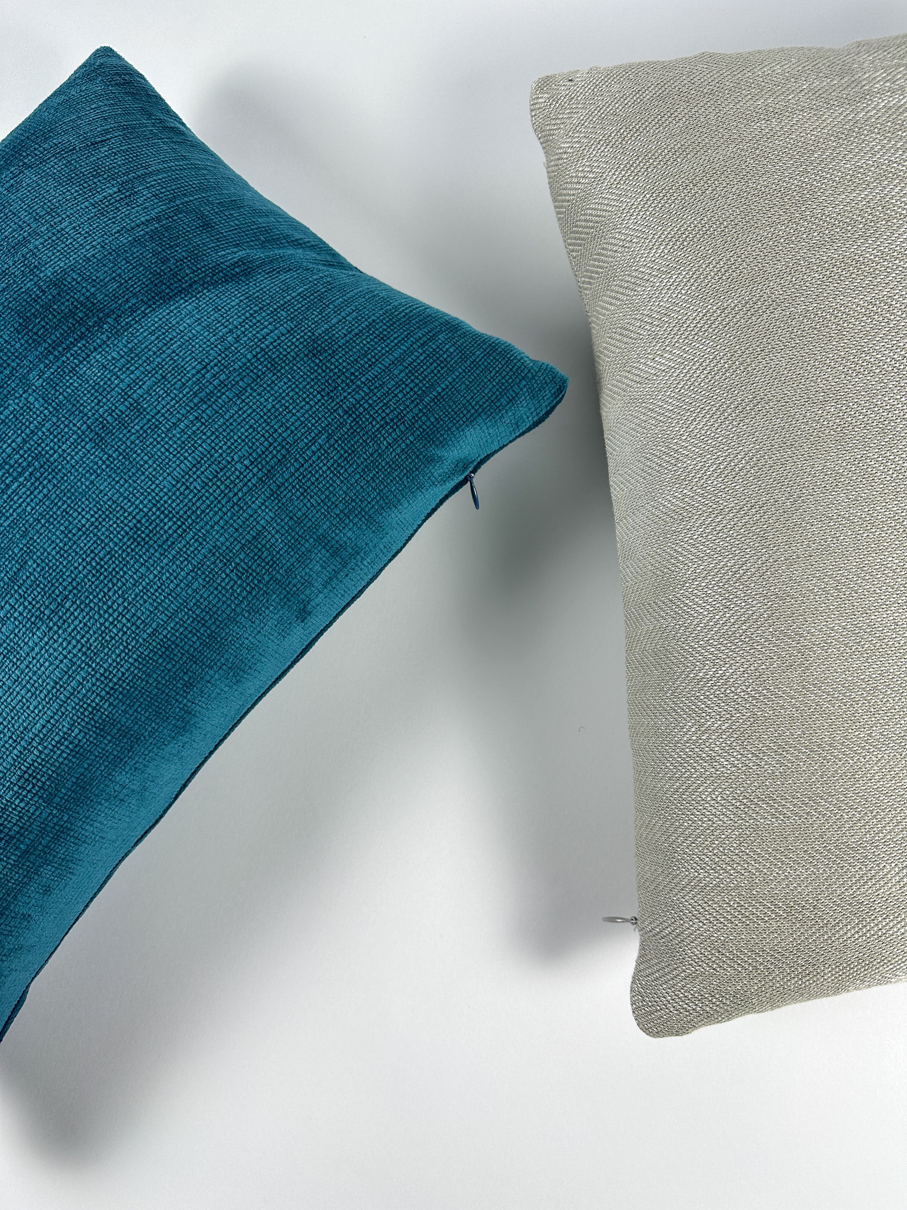 Tealy-Teal Velvet Pillow Cover simple Love, Ravin Collection
