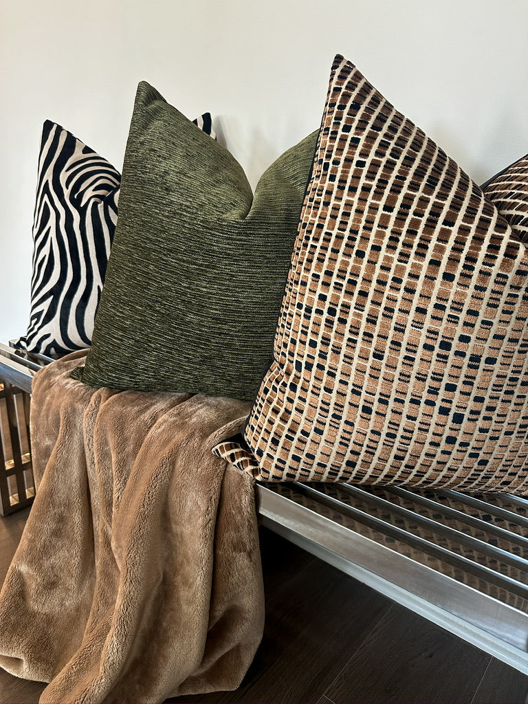 Striking Safari Pillow Combo Love, Ravin Collection
