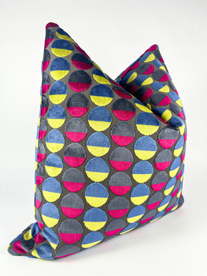 Tricolor Circles Pillow Cover